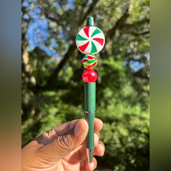 Peppermint Custom Designed Swirl Candy Pen - Picture 1 of 2